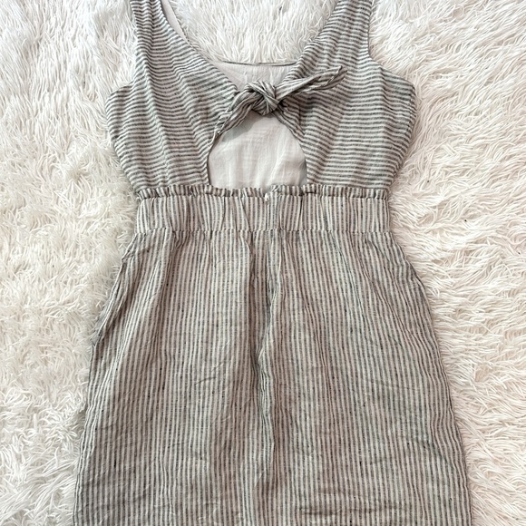 GREYLIN Linen Blend Mini Dress XS Gray White Stripe Open Back - Picture 14 of 16